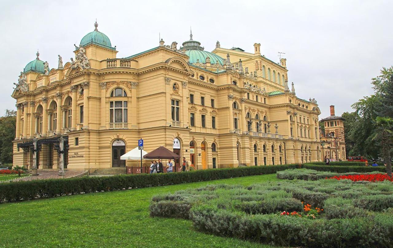 Attractive Apartment Oldtown Near Thetrain Station Краків Екстер'єр фото