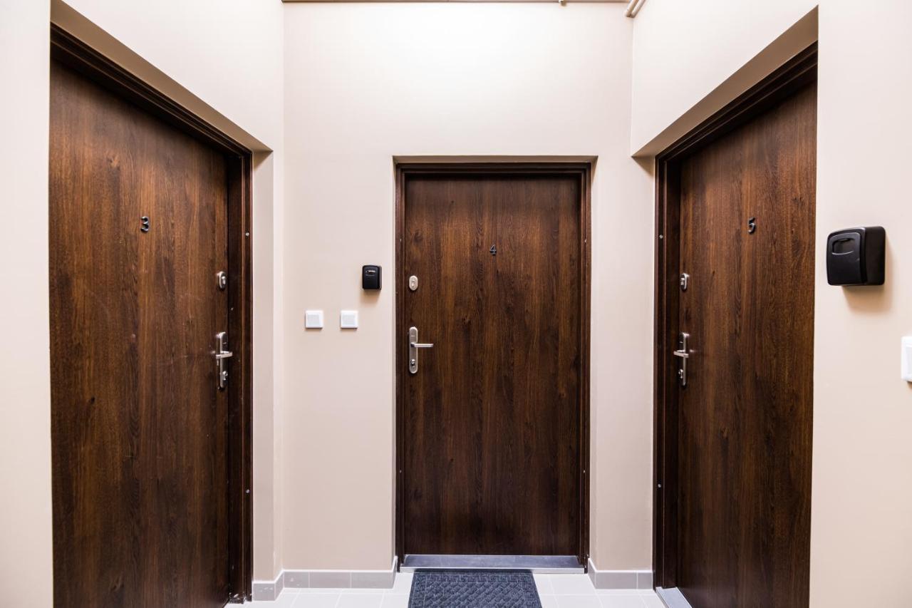 Attractive Apartment Oldtown Near Thetrain Station Краків Екстер'єр фото